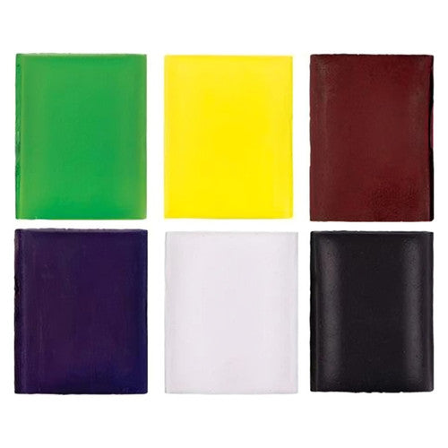 Close-up of Zart Primecolours watercolour pan measuring 30mm x 25mm showing vivid pigment colour
