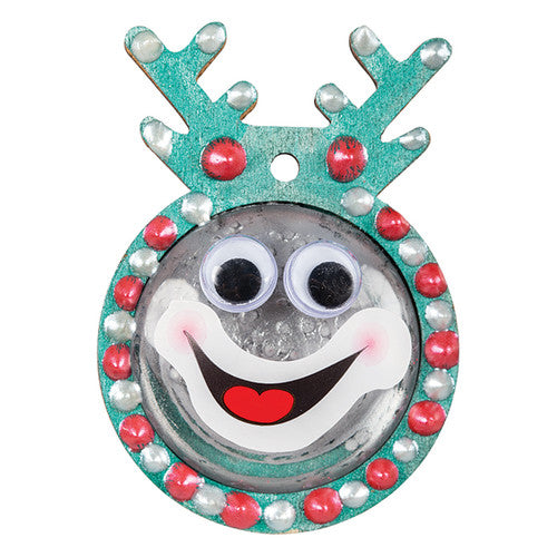 Wooden reindeer pendant with 3mm pre-drilled threading hole highlighted