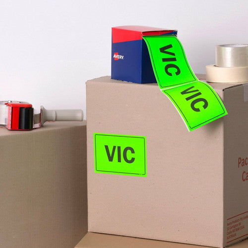 Avery Victoria Fluoro Green Labels 500 Roll 100 x 150.4mm