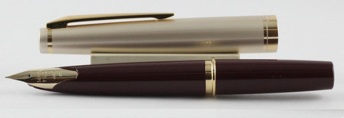 Pilot E95S Fountain Pen Deep Red 14K Gold Fine Nib