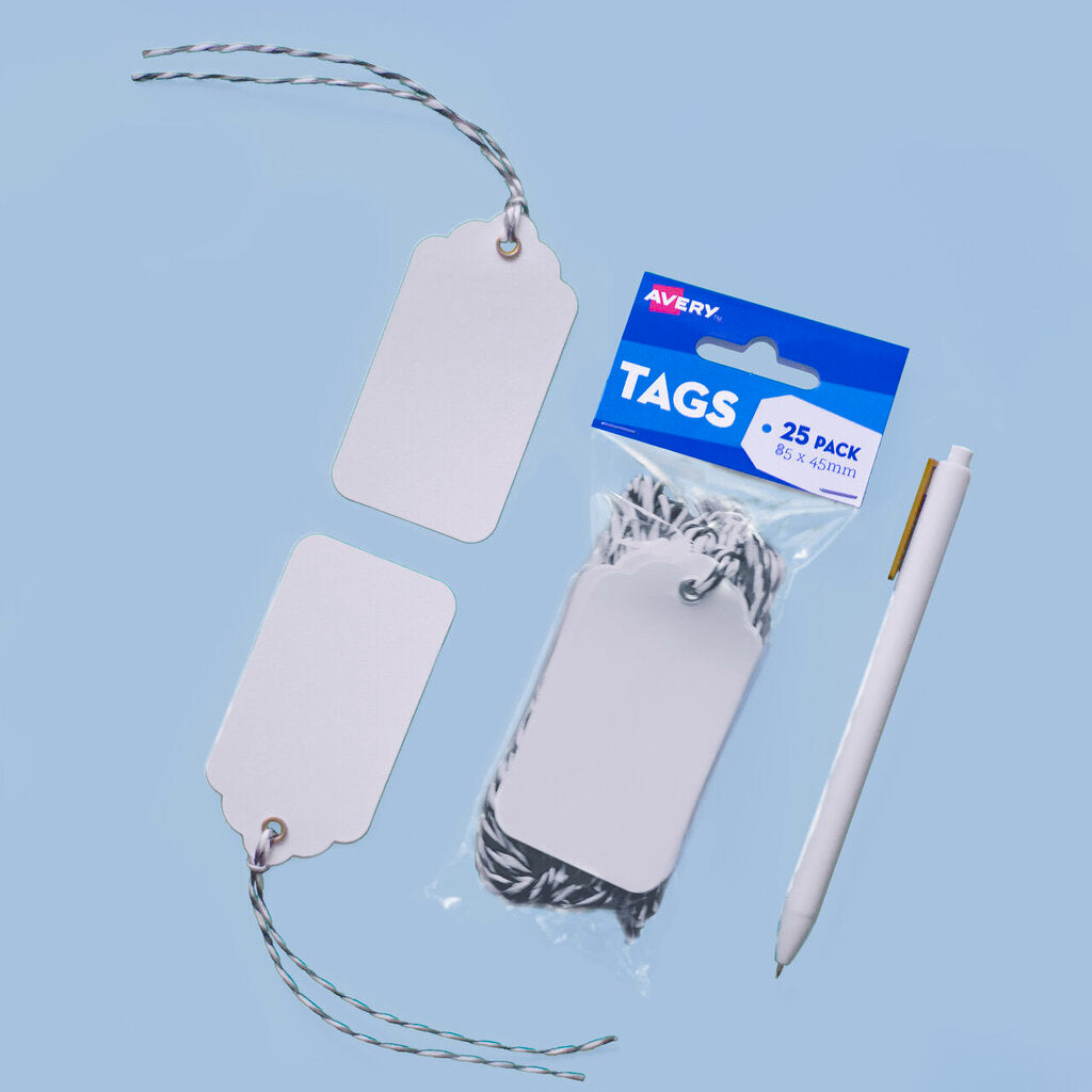 Avery White Scallop Tags with String 85 x 45mm Pack 25 – view 2