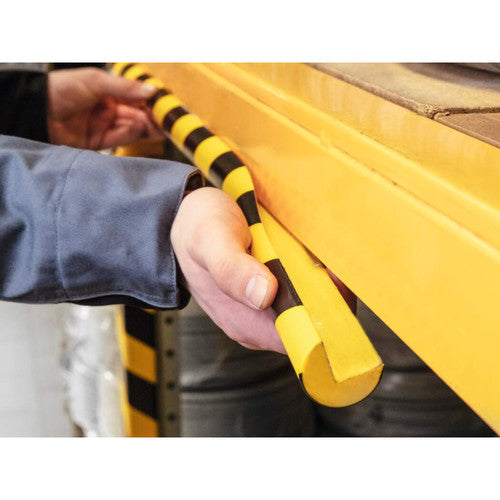Durable Corner Protection Profile C25R 40mm x 1m Yellow Black