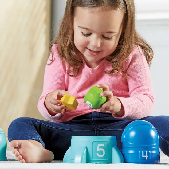 Nesting Space Surprise Stacking Set-2
