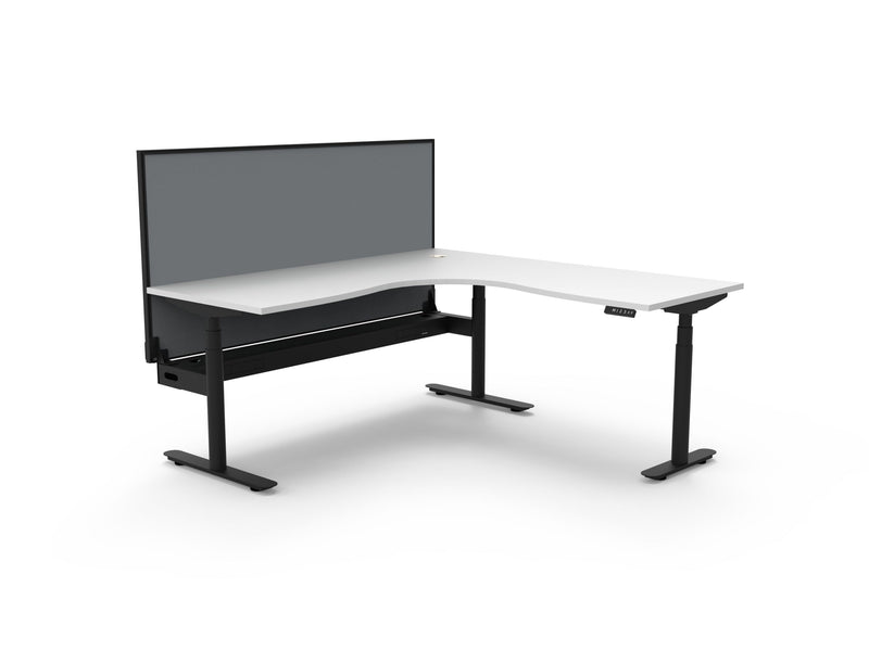 Rapidline Halo Plus electric height adjustable corner workstation on 70mm diameter round columns, E0 rated Natural White top with a black satin powdercoated frame, fitted ducted cable tray, 900mm black fabric privacy screen. Supplied product image for model H+CNRWSCT1P1818 NW/BL.