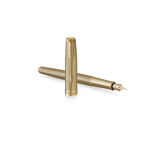Parker Sonnet Cisele Fountain Pen Golden Gold Trim Fine Nib