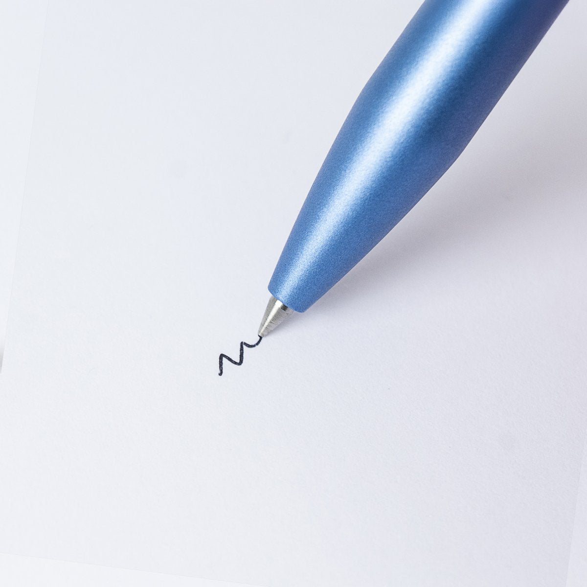 PILOT Acro 1000 Retractable Ballpoint Extra Fine Metallic Soft Blue Barrel Silver Accent Black Ink – view 3