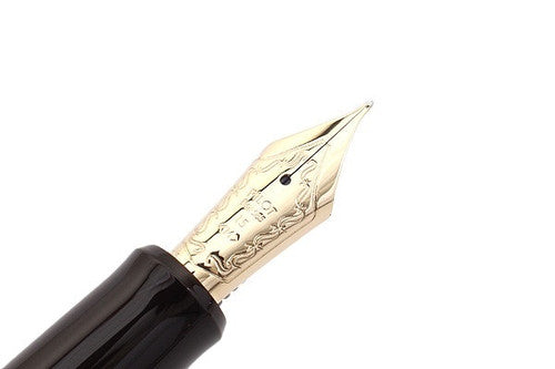 Pilot Custom 823 Fountain Pen Brown Barrel 14K Gold Medium Nib – view 3