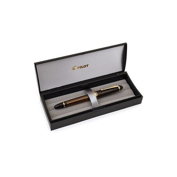 Pilot Custom 823 Fountain Pen Brown Barrel 14K Gold Medium Nib – view 4
