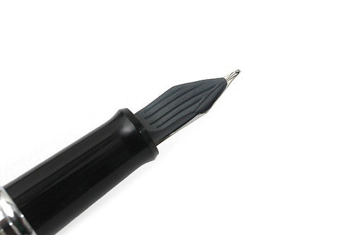 Pilot MR1 Classic Fountain Pen Silver Barrel Medium Nib – view 3
