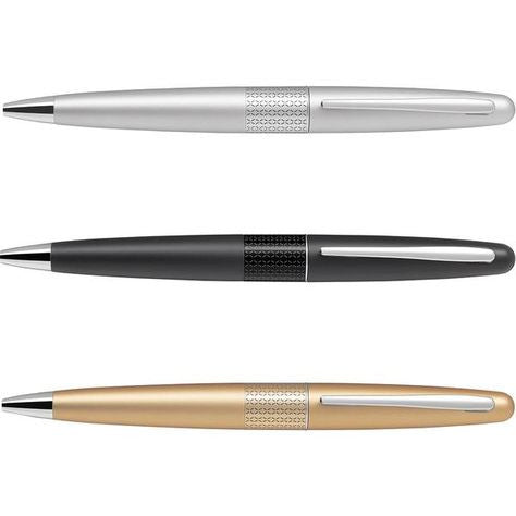Pilot MR1 Classic Premium Ballpoint Pen Medium Gold Barrel Black Ink – view 2