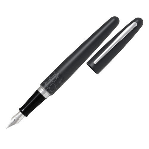 Pilot MR2 Fountain Pen Black Crocodile Barrel Fine Nib