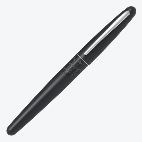 Pilot MR2 Fountain Pen Black Crocodile Barrel Fine Nib – view 2